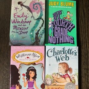 4 New Girls Chapter Books: Windsnap, Blume etc